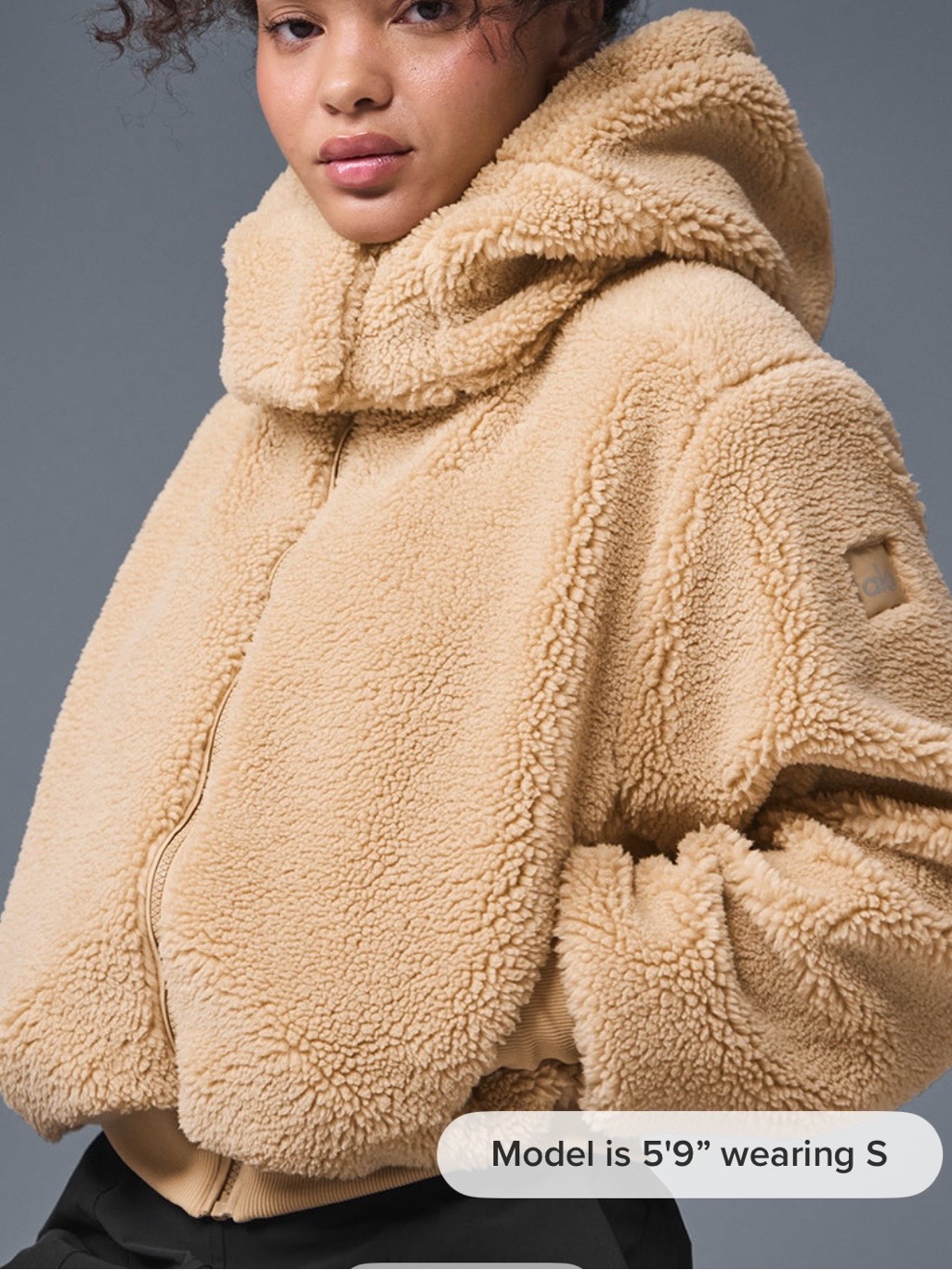 Alo Foxy Sherpa Jacket In Camel